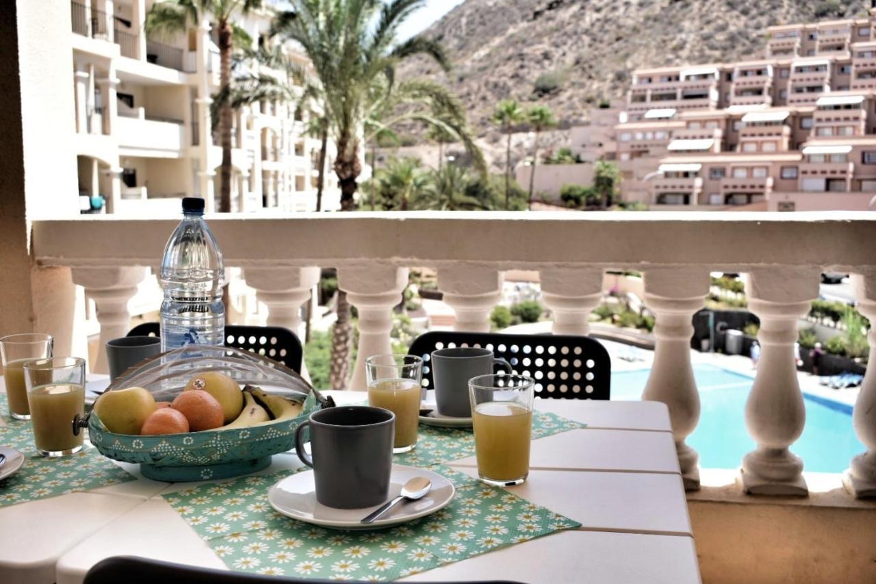 Castle Margherita'S Apartments Los Cristianos  Ngoại thất bức ảnh