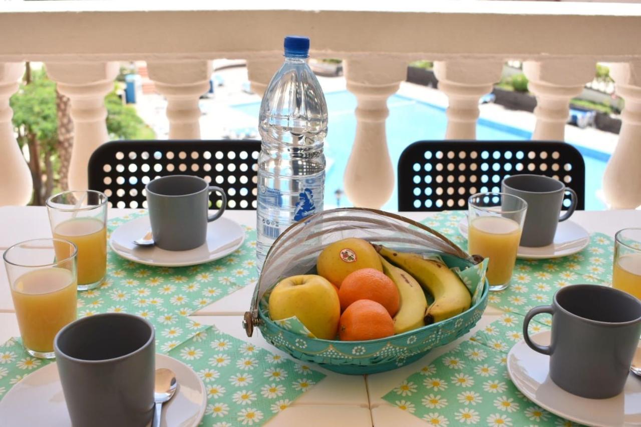 Castle Margherita'S Apartments Los Cristianos  Ngoại thất bức ảnh