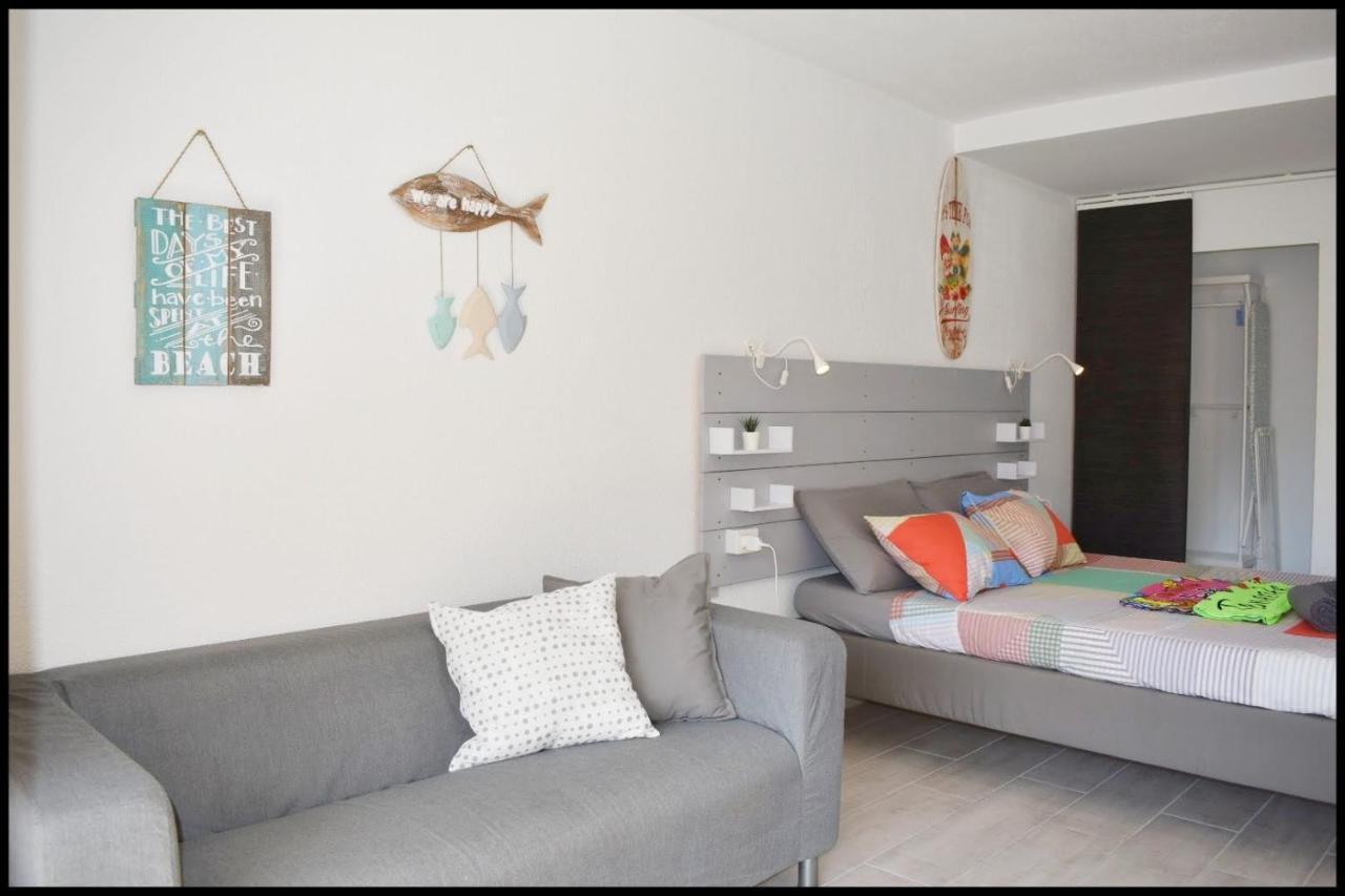 Castle Margherita'S Apartments Los Cristianos  Ngoại thất bức ảnh