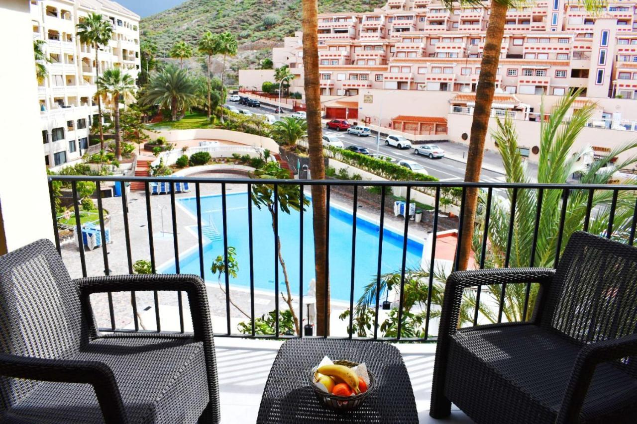 Castle Margherita'S Apartments Los Cristianos  Ngoại thất bức ảnh