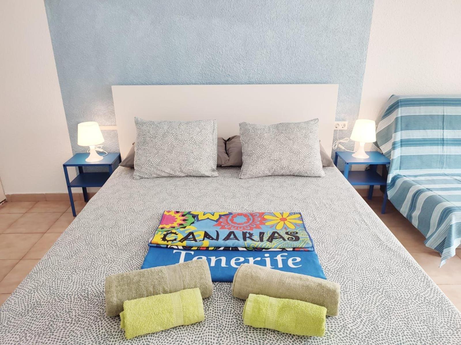 Castle Margherita'S Apartments Los Cristianos  Ngoại thất bức ảnh