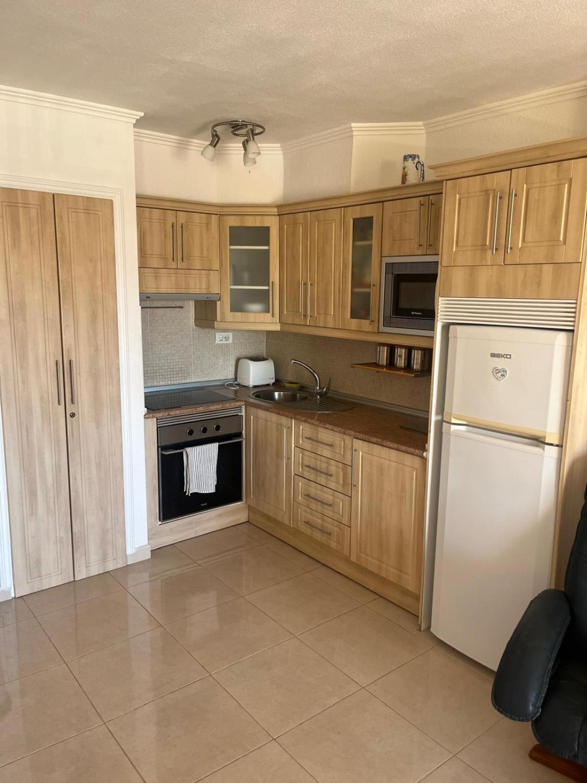 Castle Margherita'S Apartments Los Cristianos  Ngoại thất bức ảnh